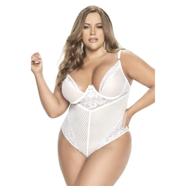 Body string grande taille ouvert à l'entrejambe, en dentelle blanche - MAL8674XWHT